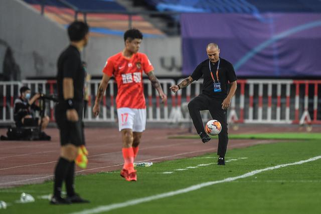 俱乐部杯-邹阳21+9福建大胜宁波 高登25分