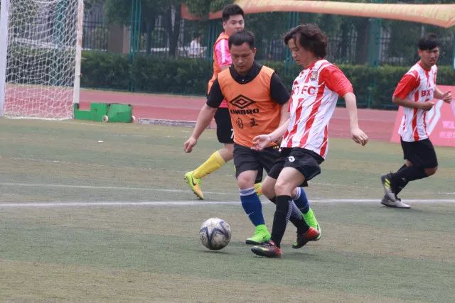 阿森纳豪掷千金破纪录 数据示客场小胜曼联